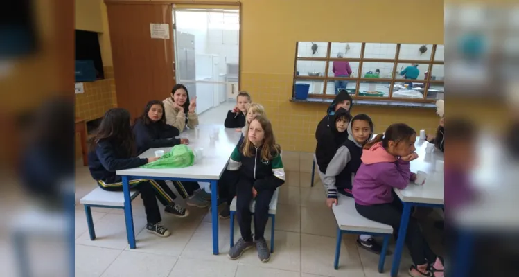 Alunos de Palmeira se deliciam com tradições e iguarias locais