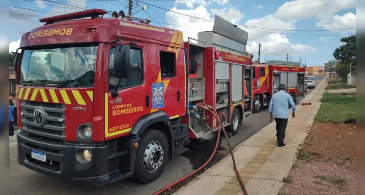 Mulher teria saído da residência cerca de meia hora antes do incêndio para ir ao mercado