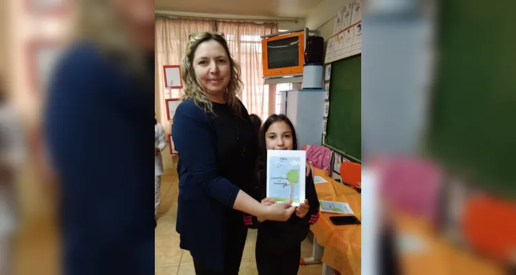 Alunos são protagonistas em projeto literário de Carambeí