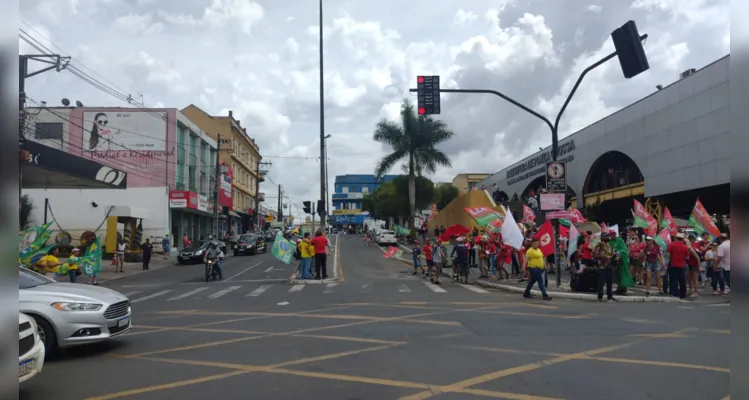 Atos das campanhas acabaram se encontrado na região central da cidade