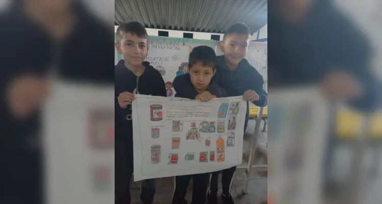 Alunos de Castro aprendem sobre educação alimentar em atividade lúdica