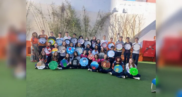 Atividade de literatura engaja alunos no Sepam de PG