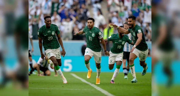 Arábia Saudita bate Argentina em 1ª zebra da Copa do Catar