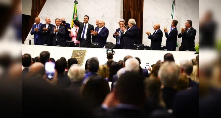 Lideranças políticas estiveram presentes no evento de posse.