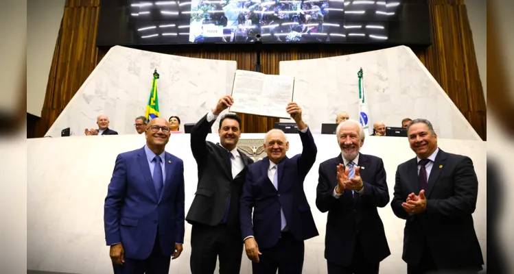 Lideranças da Assembleia Legislativa receberam Ratinho Junior e Darci Piana.