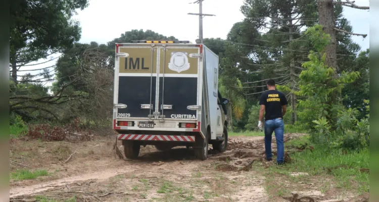 Corpo é achado às margens de rodovia de PG