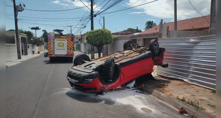 Colisão entre dois veículos ocorreu na tarde desta quarta-feira (28), na Vila Estrela