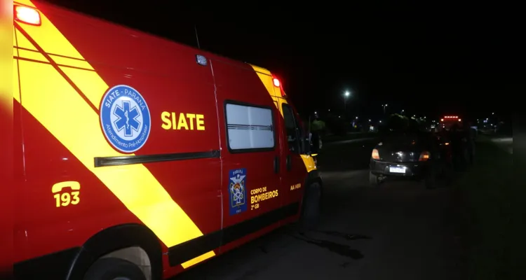 Acidente aconteceu na noite desta segunda-feira (23)
