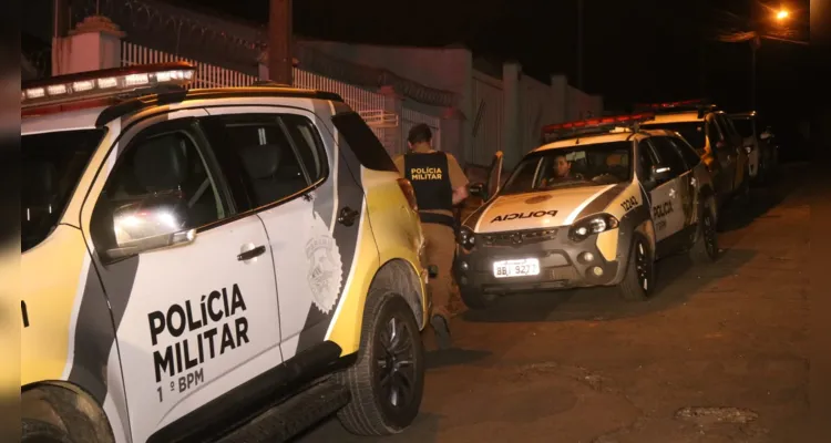 Rapaz teria 'partido para cima' do morador da casa