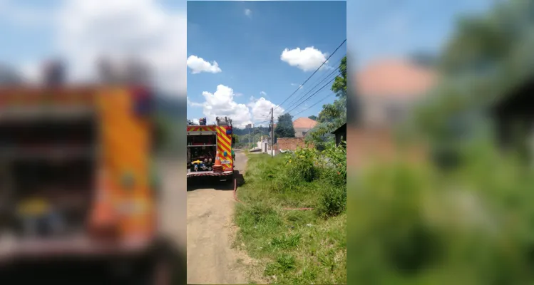 Para atender o caso, foi acionada uma equipe ABTR e três agentes do corpo de bombeiros