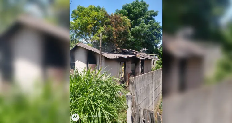 Para atender o caso, foi acionada uma equipe ABTR e três agentes do corpo de bombeiros
