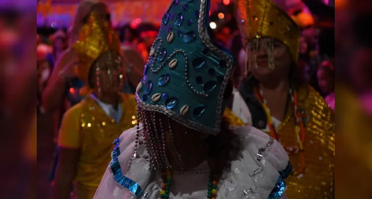 Apresentação das escolas de samba de Ponta Grossa aconteceu no Parque Ambiental