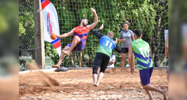 PR garante bolsas a atletas e leva esporte aos 399 municípios em 2022