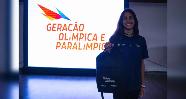 PR garante bolsas a atletas e leva esporte aos 399 municípios em 2022