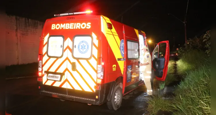 Motociclista ficou ferido e foi socorrido pelo Siate do Corpo de Bombeiros