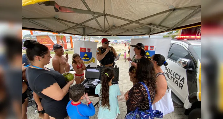 A primeira parada da exposição foi no Morro do Cristo, em Guaratuba