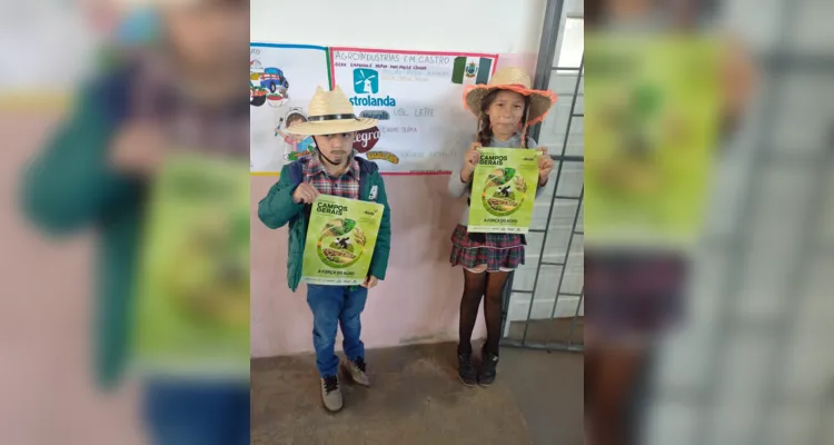 Vamos Ler valoriza e incentiva o uso de novas tecnologias e mídias digitais em sala de aula, visando desenvolver o senso crítico dos alunos nestas relações