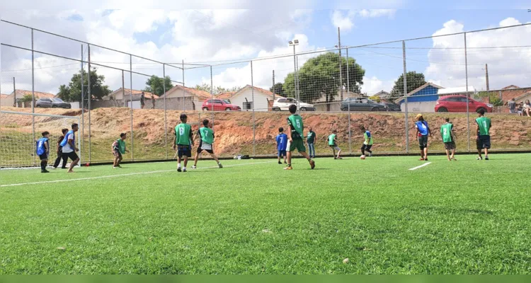 Mais dois campos foram entregues no fim de semana pela Prefeitura de Ponta Grossa
