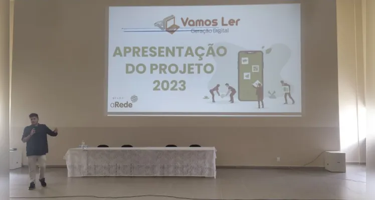 Ponta Grossa realiza maior oficina de formação do Vamos Ler