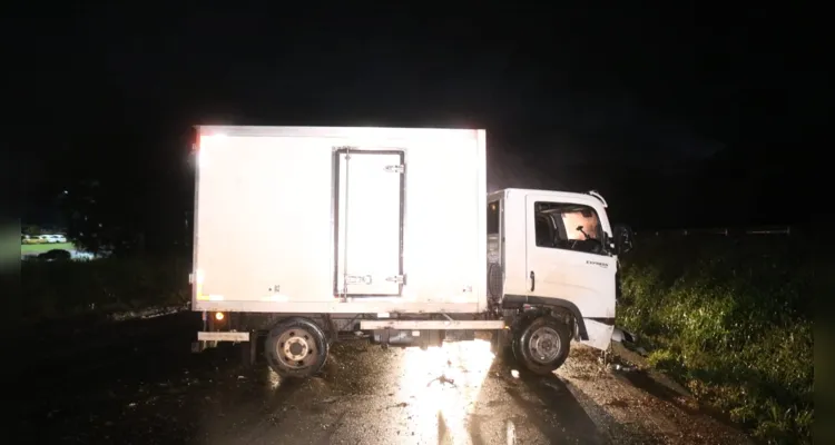 A reportagem no Portal aRede e Jornal da Manhã esteve presente no local do acidente e constatou que chovia muito no local dutante o acidente