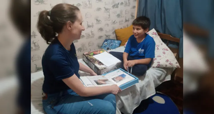 Parte da atividade consistiu em os alunos conversarem com seus familiares sobr o tema