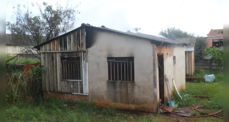 Por sorte, não havia ninguém na casa