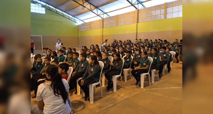 Dinâmicas com palestra, empresa e em sala de aula trouxeram mais conhecimento aos alunos