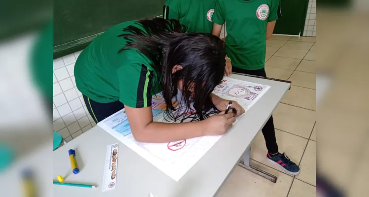 Dinâmicas com palestra, empresa e em sala de aula trouxeram mais conhecimento aos alunos