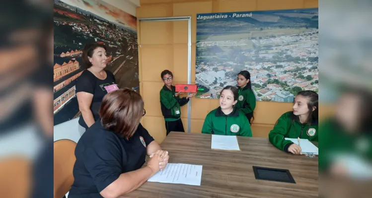 Momentos no gabinete, na Prefeitura, em casa e em sala abrilhantaram trabalho