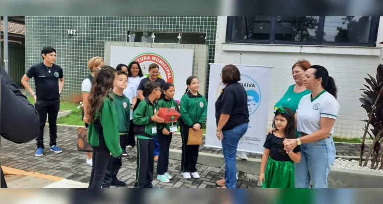 Momentos no gabinete, na Prefeitura, em casa e em sala abrilhantaram trabalho