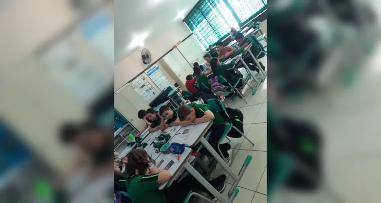 Professora relata ótima participação e imersão da turma no trabalho