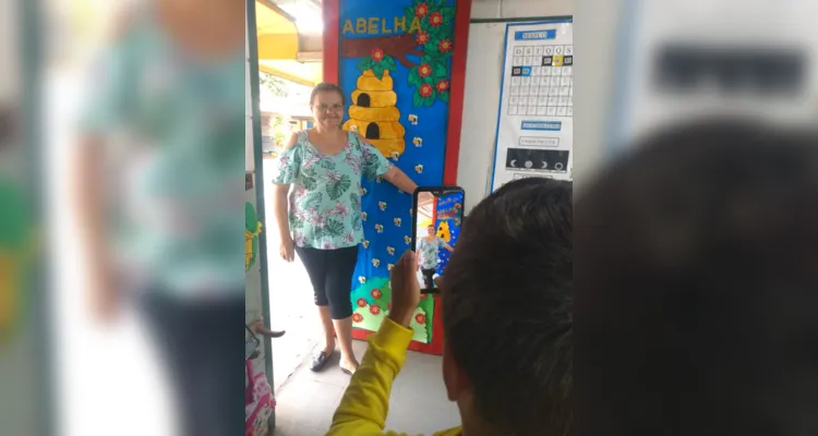 Durante as entrevistas os alunos puderam conhecer melhor as profissionais com quem convivem diariamente