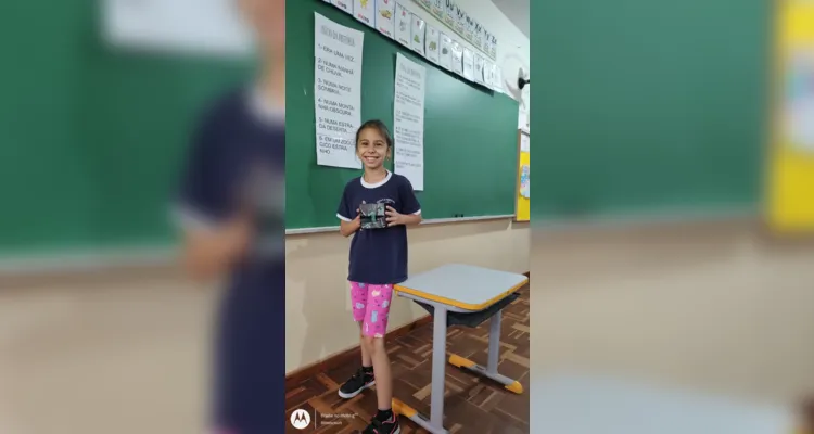 A atividade visou estimular o interesse dos alunos pela produção textual