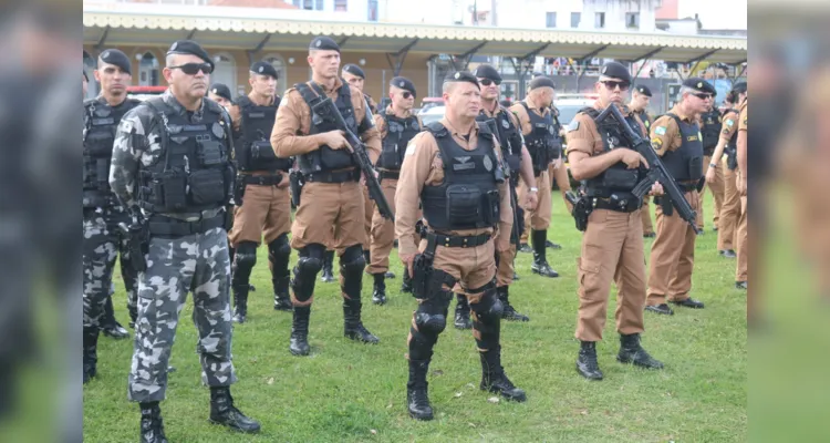 Efetivos estiveram reunidos em frente à Estação Saudade, ao lado do Terminal Central, para as primeias atividades referentes à operação