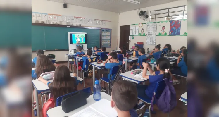 As atividades fazem parte de um novo projeto de combate à dengue iniciado na Escola