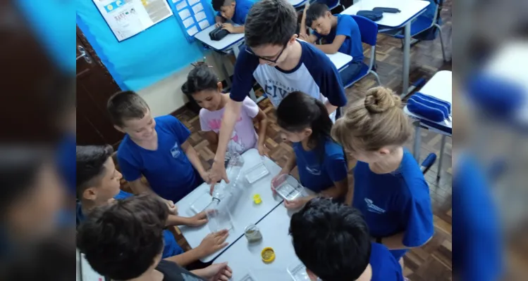 As atividades contaram com a visita de um ex-estudante da Escola e de dois Cabos da Polícia Ambiental