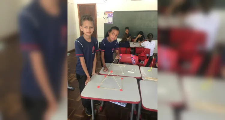 Com a atividade prática, os alunos puderam perceber as nuances das estruturas geométricas