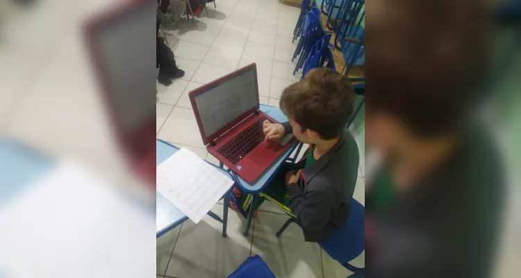 Os alunos trabalharam com produção textual e confeccionaram seu próprio dicionário