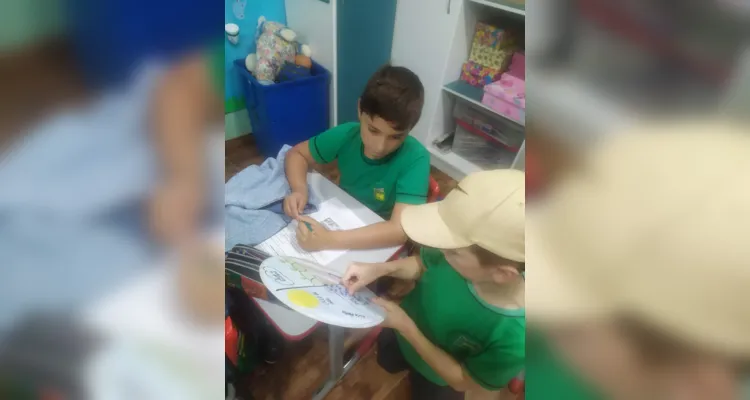 Os alunos produziram cartazes sobre a temática