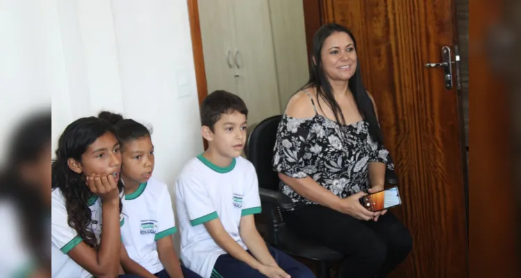 Trabalho propiciou que alunos também conhecessem o Paço Municipal