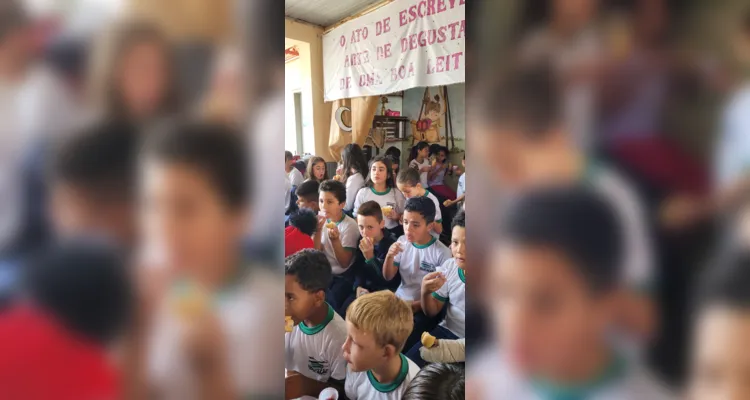 Comemoração contou com verdadeiros elementos cristãos e foco nos alunos