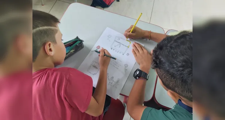 Foram realizadas visitas e atividades que visavam aumentar o conhecimneto dos alunos sobre a história do município