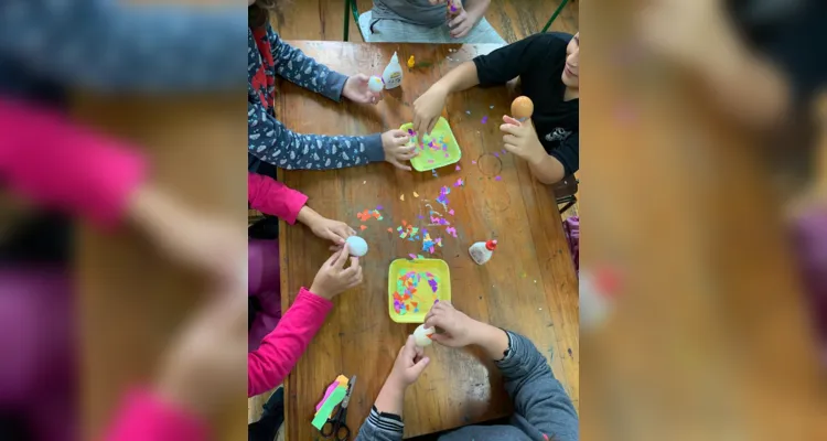 A época de páscoa é muito aguardada por todos na escola, pois desenvolve diversas questões culturais da localidade 