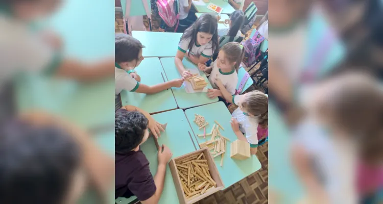 Material auxilia em questões que vão além da teoria sobre o tema
