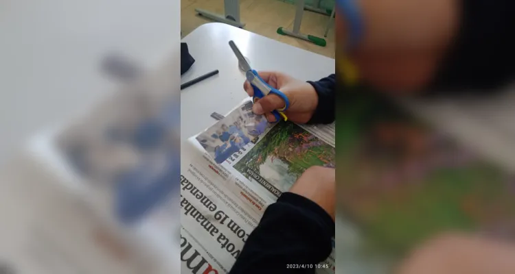 Turma realizou recortes, criação de legendas e criatividade em sala