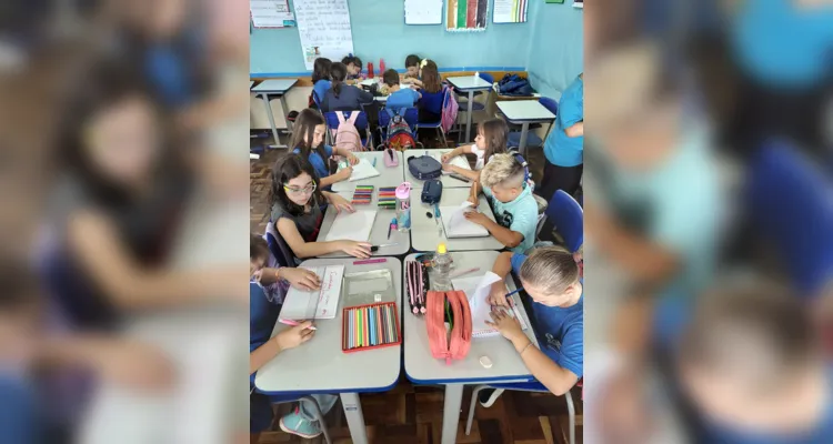 Os alunos confeccionaram textos e cartazes sobre o assunto e apresentaram para as demais turmas da escola