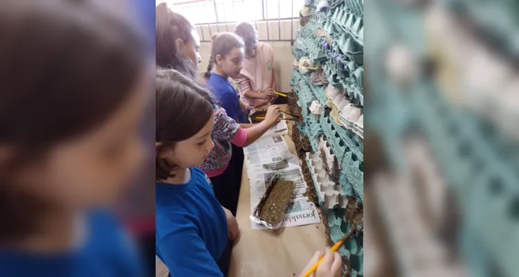 Cada aluno ficará responsável pela confecção de uma parte da maquete, além dos trabalhos realizados em grupo na sala de aula