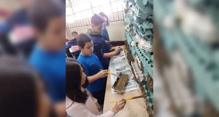 Cada aluno ficará responsável pela confecção de uma parte da maquete, além dos trabalhos realizados em grupo na sala de aula