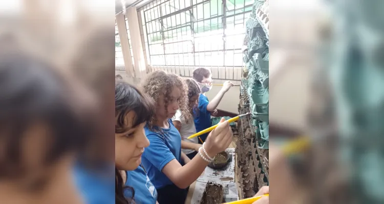 Cada aluno ficará responsável pela confecção de uma parte da maquete, além dos trabalhos realizados em grupo na sala de aula