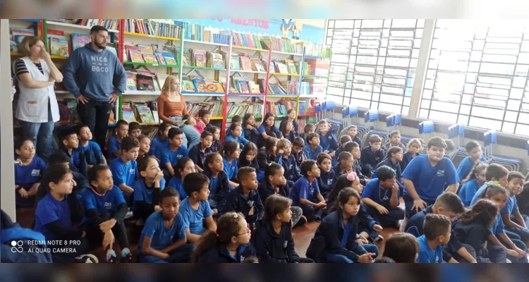 O teatro, além de entreter , serviu para que os alunos compartilhassem conhecimentos sobre a obra de Monteiro Lobato